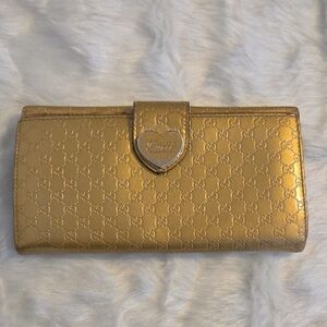 ​Gucci Metallic Gold Heart Bit Microguccissima Wallet - Continental Flap - Flaws